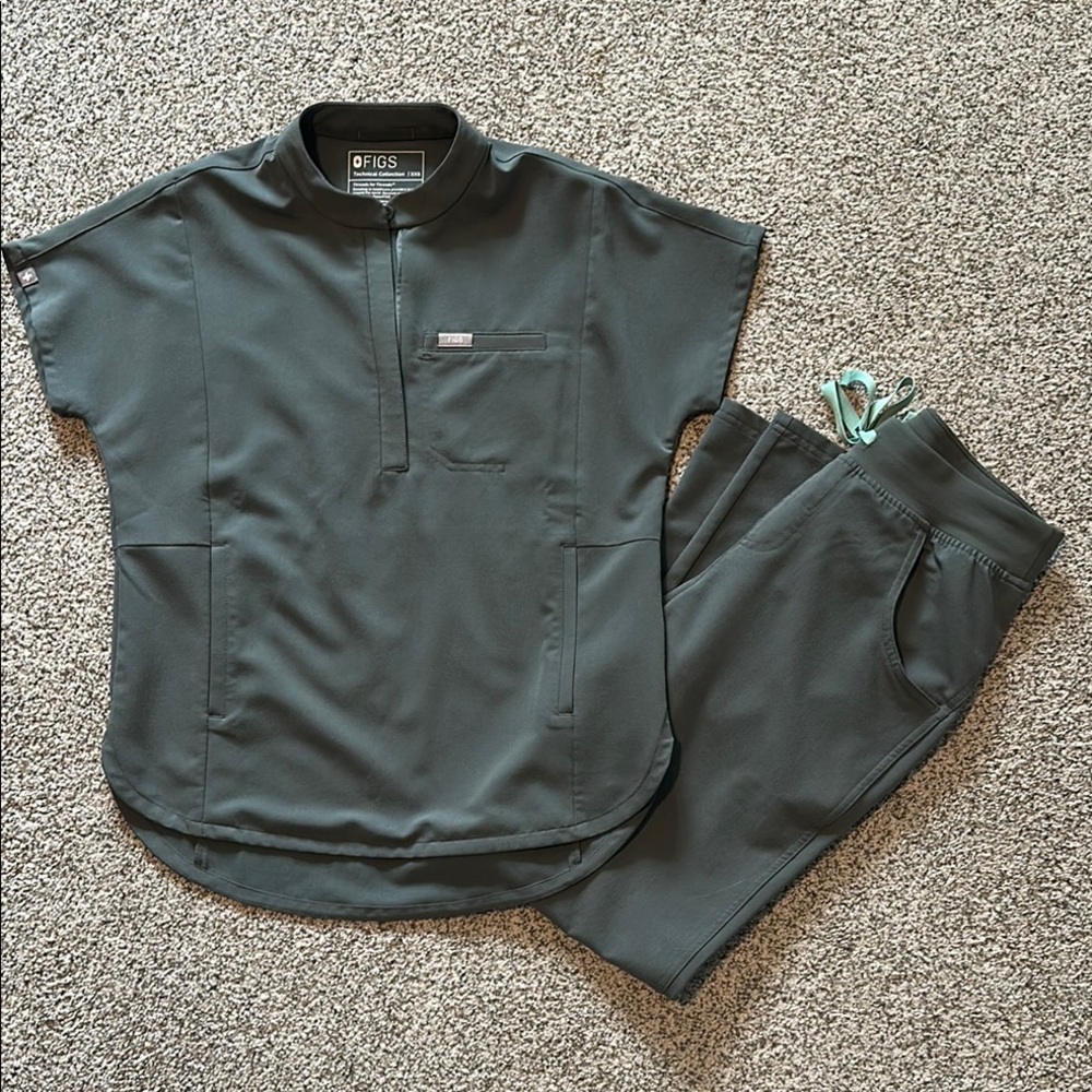 Figs Bonsai Montex XXS top and Kade matching pants XS regular length